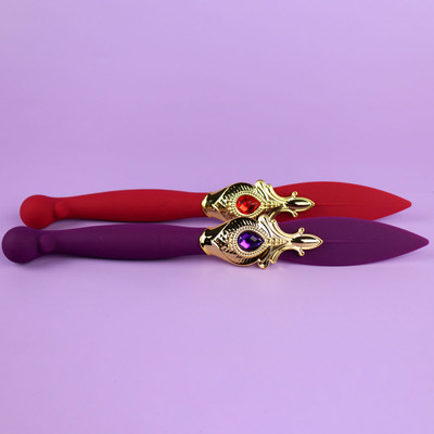 Vibrador de Ponto G e Clitóris em Forma de Pena, Feito em Silicone com 9 Modos de Vibração, 2 Motores e Carregamento via Cabo USB - S-Hande Whisper | Disponível em 2 Cores