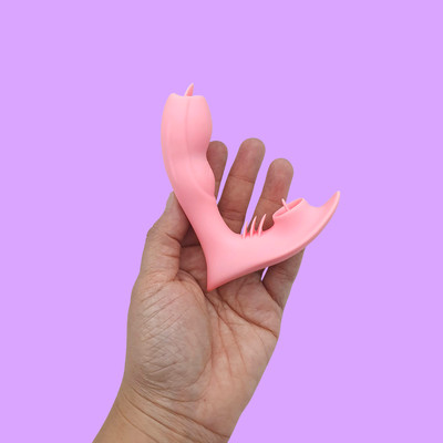 Foto 6 do produto Vibrador de Ponto G e Clitóris com Língua Estimuladora, 9 Modos de Vibração e Controle Via Aplicativo - Wearable Vibrator | 8,3 x 2,7 cm