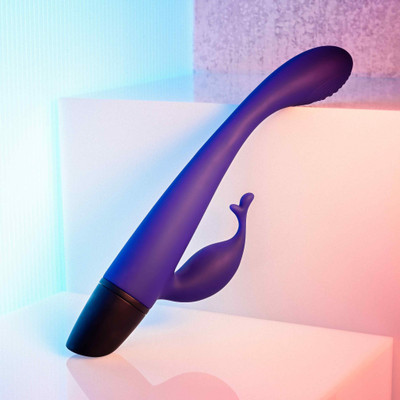 Foto 2 do produto Vibrador de Ponto G e Clitóris Recarregável com 2 Motores Potentes e 10 Modos de Vibração - Selopa Sex Love Plum Passion | 13,3 x 2,2 cm