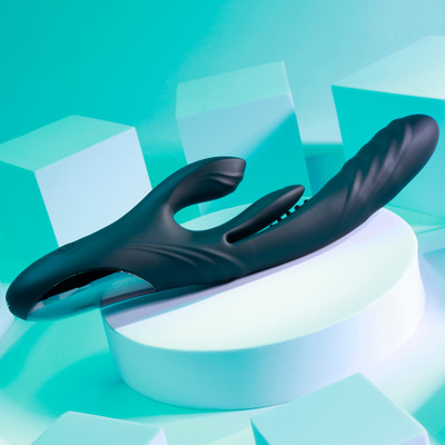 Foto 3 do produto Vibrador de Ponto G e Clitóris Recarregável com 3 Modos Vai e Vem, 7 de Vibrações e 10 Tipos de Batidinhas - Evolved Playboy Pleasure Rapid Rabbit