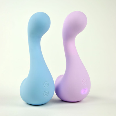 Foto 2 do produto Vibrador de Ponto G e Clitóris em Silicone com 7 Modos de Vibrações, 7 Níveis de Pulsação e Carregamento via Cabo USB - SI Swan-B | Disponível em 2 Cores
