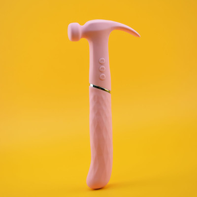 Foto 4 do produto Vibrador de Ponto G e Clitóris em Silicone no Formato de Martelo com Motor Duplo, 10 Modos de Vibração e 3 Níveis de Intensidade - Sweet Hammer | Disponível em 4 Cores