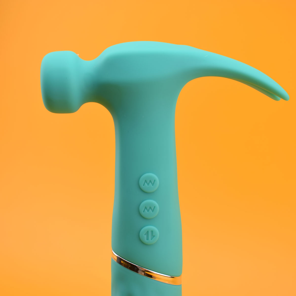 Vibrador de Ponto G e Clitóris em Silicone no Formato de Martelo com Motor Duplo, 10 Modos de Vibração e 3 Níveis de Intensidade - Sweet Hammer | Disponível em 4 Cores - 8