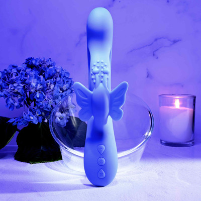 Foto 2 do produto Vibrador de Ponto G e Clitóris em Silicone, Motor Duplo com 10 Modos de Vibrações e Recarregável - Evolved Butterfly Dreams | 14,5 x 3,2 cm
