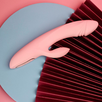 Foto 1 do produto Vibrador de Ponto G e Clitóris em Silicone com Motor Duplo, Função de Aquecimento e 12 Tipos de Vibrações - Kistoy Katy | 21 x 3 cm