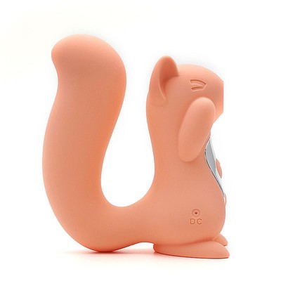 Foto 7 do produto Vibrador de Ponto G e Estimulador de Clitóris em Formato de Esquilo com 5 Modos de Sucção e 10 Modos de Vibração - Kistoy Miss UU | Disponível em2 Cores