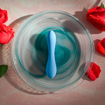 Vibrador de Ponto G Recarregável em Silicone com 10 Modos de Vibração - Evolved Blue Crush | 8,5 x 2,3 cm