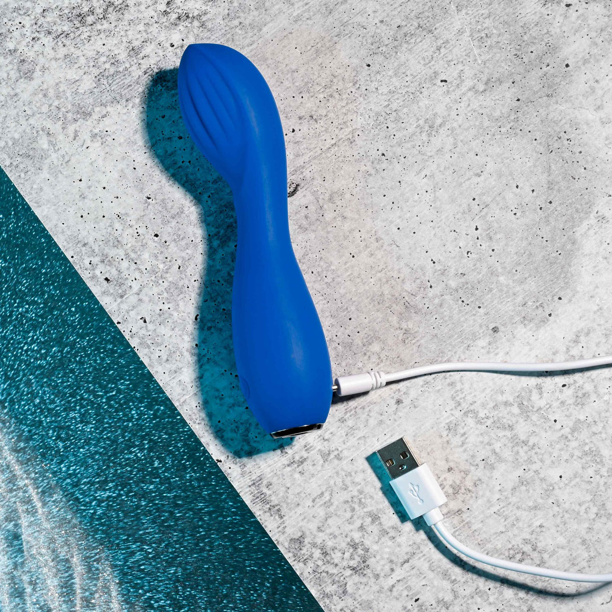 Vibrador de Ponto G em Silicone com 10 Modos de Vibração e Carregamento via USB - Selopa Sapphire G | 10 x 3,4 cm - 6
