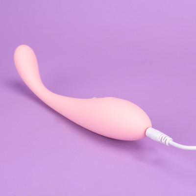 Foto 3 do produto Vibrador de Ponto G em Silicone com 10 Modos de Vibração Potentes e Recarregável - Exclusiva Nerissa | 12 x 2,1 cm