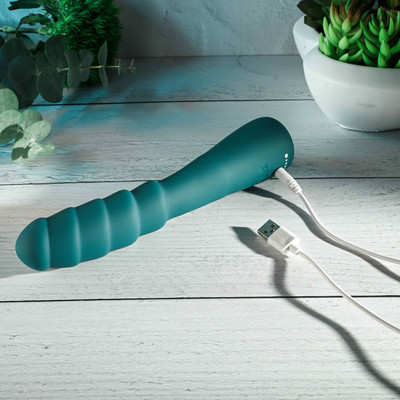 Foto 5 do produto Vibrador de Ponto G em Silicone com 12 Modos de Vibrações e Recarregável - Gender X Scorpion | 16,5 x 3,5 cm