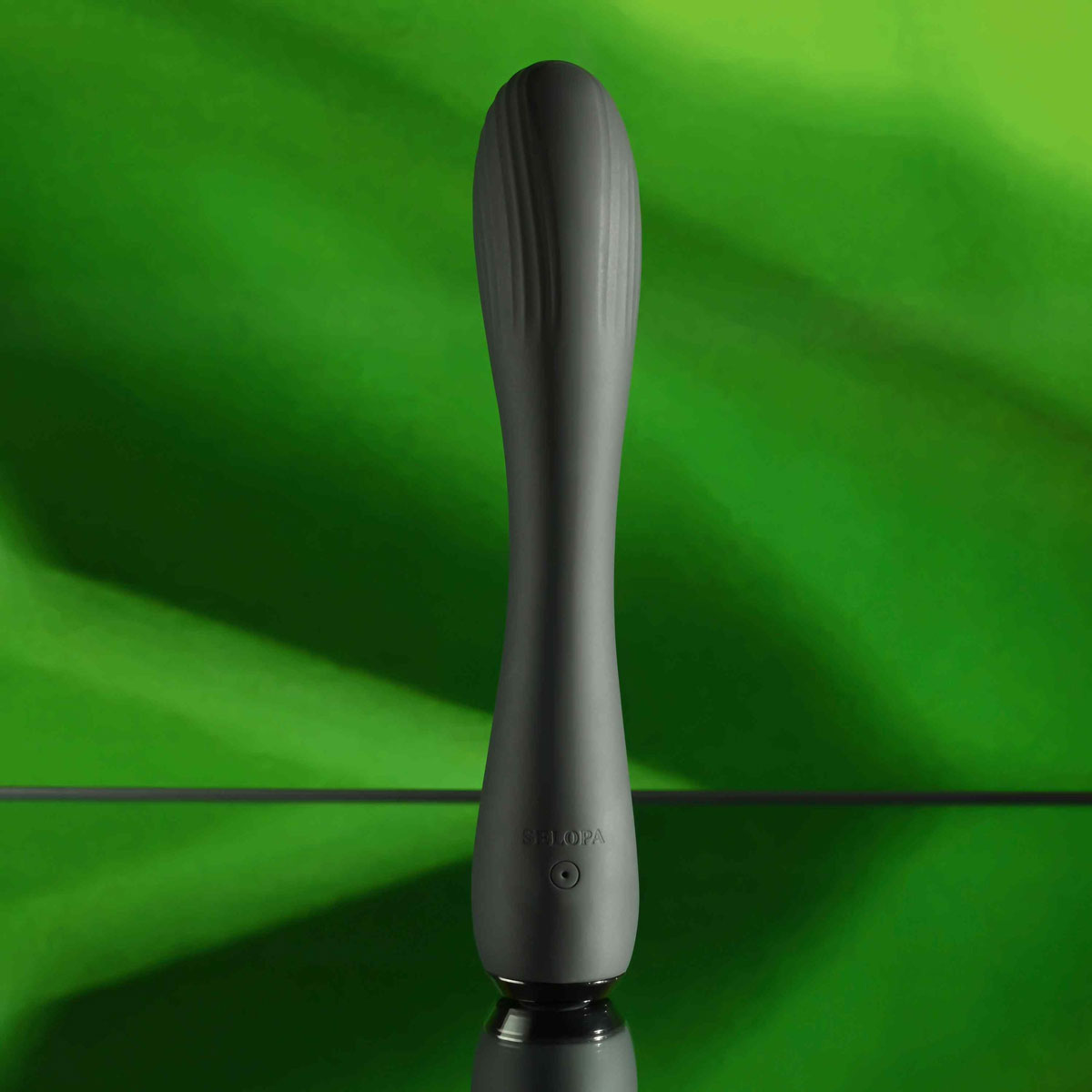 Vibrador de Ponto G em Silicone com Ponta Texturizada, 10 Modos de Vibração e Recarregável - Selopa Midnight Magic | 15,5 x 3,6 cm - 3