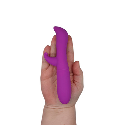 Vibrador Rabbit Recarregável em Silicone com Ponto G, Estimulador de Clitóris com Texturas Salientes e 10 Modos de Vibrações - SI Laila | 7 x 3 cm | Disponível em 2 Cores