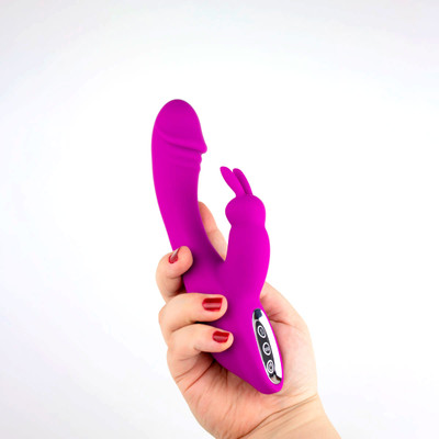 Foto 1 do produto Vibrador Rabbit em Silicone com 10 Modos de Vibração, Recarregável e Resistente à água - Naughty U | 20,5 x 4 cm