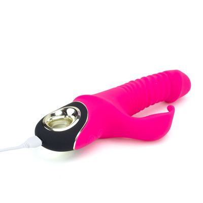 Foto 4 do produto Vibrador Rabbit em Silicone com 5 Movimentos de Vai e Vem, 9 Modos de Vibração e Recarregável via USB - Rabbit Vibrator | 12 x 3,7 cm
