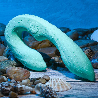 Foto 3 do produto Vibrador Recarregável em Silicone Aveludado com 7 Poderosas Vibrações, 5 Intensidades de Velocidade e Controle Remoto sem Fio - Gender X Strapless Seashell | 13 x 3,9 cm
