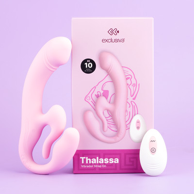 Vibrador Strap On em Silicone com 10 Modos de Vibrações, Controle Remoto Sem Fio e Carregamento via USB - Exclusiva Thalassa | Disponível em 2 Cores