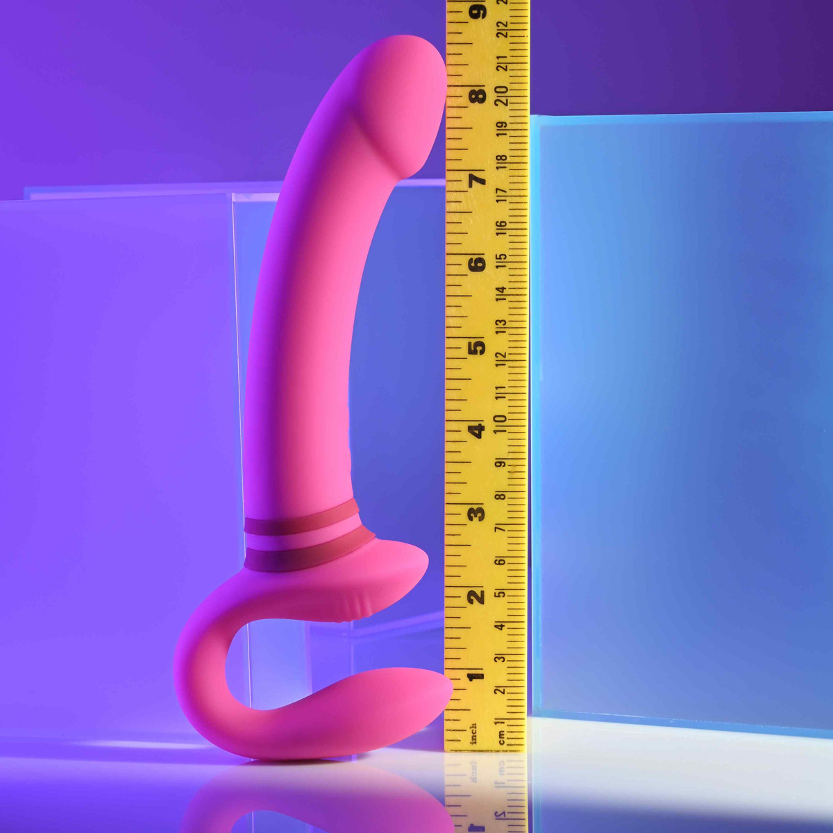 Vibrador Strap On em Silicone com Motor Duplo, 10 Modos de Vibrações e Carregamento via USB - Gender X Sharing Is Caring | 15,5 x 3,6 cm - 6
