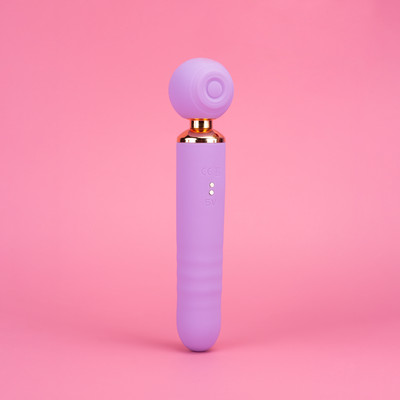 Foto 7 do produto Vibrador Sugador 3 em 1 em Silicone com Motor Duplo, 10 Modos de Sucção, Pulsação e 10 Movimentos de Vai e Vem - Exclusiva Nelle | 9,5 x 2,8 cm | Disponível em 3 Cores