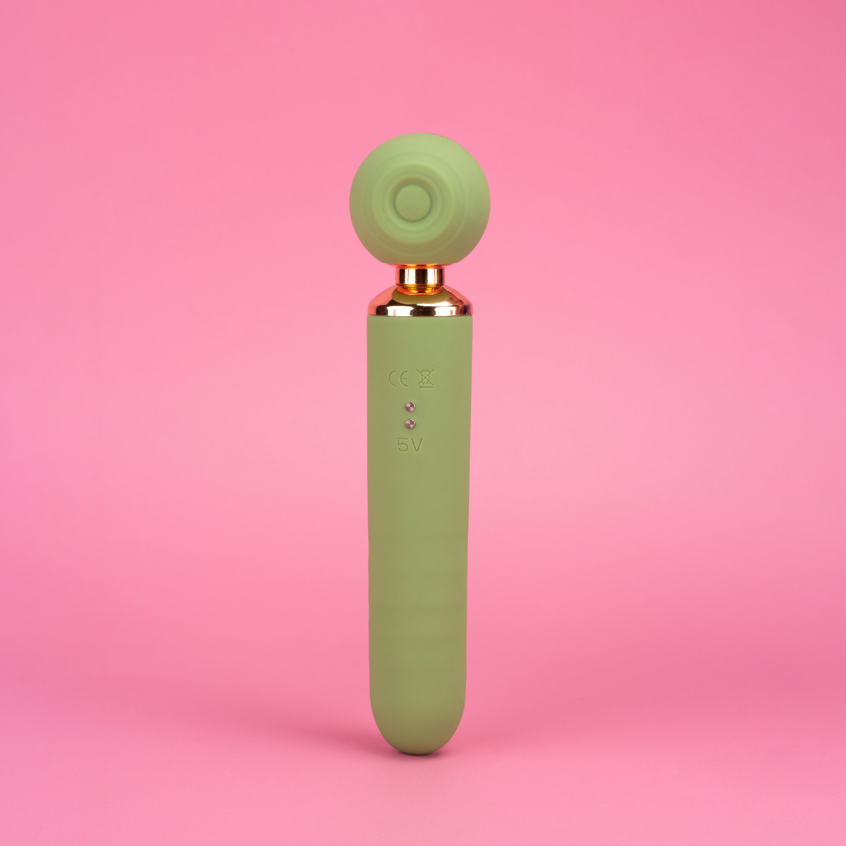 Vibrador Sugador 3 em 1 em Silicone com Motor Duplo, 10 Modos de Sucção, Pulsação e 10 Movimentos de Vai e Vem - Exclusiva Nelle | 9,5 x 2,8 cm | Disponível em 3 Cores - 4