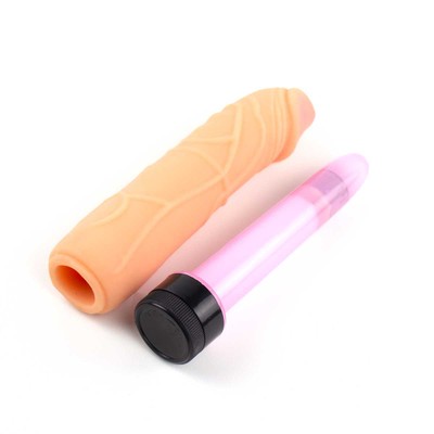 Foto 3 do produto Prótese em Silicone com Glande Definida, Prepúcio, Veias Salientes e Vibração Multivelocidade - Vibration Lure 9.5 | 19 x 3,9 cm
