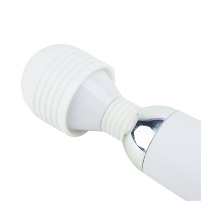 Foto 9 do produto Massageador Erótico Recarregável com 12 Níveis de Vibração e 2 Velocidades - YouVibe WandCool Massager | 26 x 4,5 cm | Disponível em 3 Cores