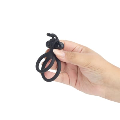 Anel Peniano Duplo em Silicone com Estimulador de Clitóris, Nódulos e Cápsula Vibratória - Stay Hard | 8 x 4,7 cm