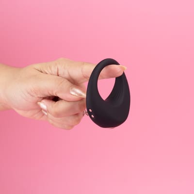 Anel Peniano em Silicone com 10 Vibrações Poderosas, Recarregável e Controle Remoto sem Fio - Exclusiva Daxton