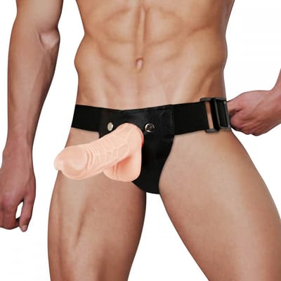 Cinta Ajustável com Capa Peniana em Formato de Pênis, Vibração Multivelocidade e Controle com Fio - Wear Penis | 14 x 4 cm