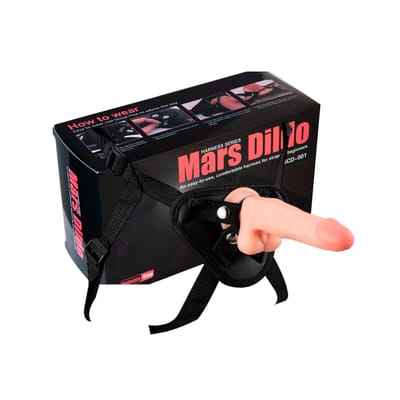 Cinta Peniana Ajustável com Prótese em Formato de Pênis Realístico com Escroto e Ventosa - Harness Series Mars Dildo | 13,5 x 3,3 cm