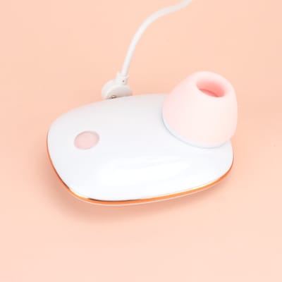Estimulador de Clitóris em Silicone com 5 Modos de Pulsação e Recarregável - Exclusiva Emma | Disponível em 4 Cores