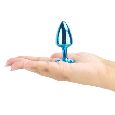 Plug Anal "M" em Metal com Joias na Base em Formato de Trevo - Hard | 6,7 x 3,2 cm | Disponível em 7 Cores