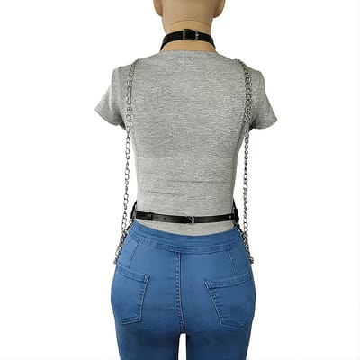 Harness Corporal com Tira Tripla em Couro Sintético, Argolas e Correntes - SI | Tamanho Único