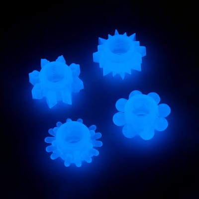 Kit com 4 Anéis Penianos em TPE, Texturizados em Formatos Diferenciados e Efeito Fosforescente - LoveToy Lumino Play