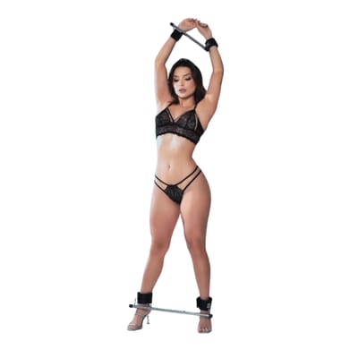 Separador de Pernas e Braços com Par de Algemas e Tornozeleiras em Couro Sintético - Yaffa Lingerie | Tamanho Único
