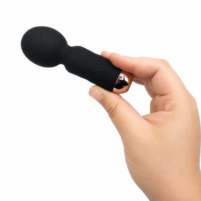 Mini Varinha Mágica Massageadora em Silicone com 10 Modos de Vibração e Recarregável - SI Hero | 11 x 3,7 cm | Disponível em 4 Cores