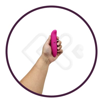 Mini Vibrador em ABS Aveludado com Ponta Curvada Estimuladora e Vibração Única - YouVibe Ponto G | 5,2 x 2,1 cm | Disponível em 3 Cores