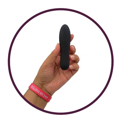 Mini Vibrador em Silicone com 10 Modos de Vibração, Resistente à Água e Recarregável - Svakom Tulip | Disponível em 2 Cores