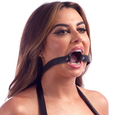 Mordaça Ring Gag em Couro Sintético Ajustável - Exclusiva Linha Sado