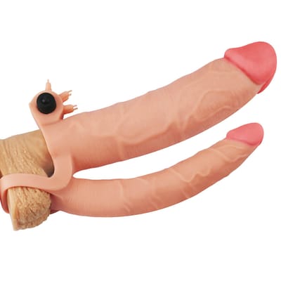 Capa Extensora com Preenchimento, Prótese Peniana e Estimulador de Clitóris com Cápsula Vibratória - Lovetoy Pleasure X-Tender Series | 15 x 2,8 cm | Disponível em 2 Cores