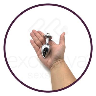 Plug Anal M em Aço com Pedra de Cristal em Forma de Coração, Sino e Guia de Corrente | 5 x 3,4 cm | Disponível em 3 Cores