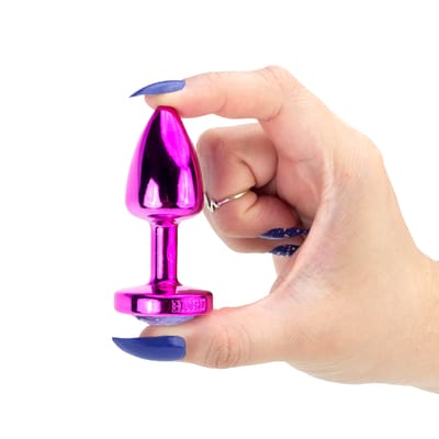 Plug Anal Pink no tamanho "P" em ABS Atóxico com Formato Cônico e Detalhe de Joia - Hard Less | 6 x 2,6 cm | Disponivel em 5 Cores