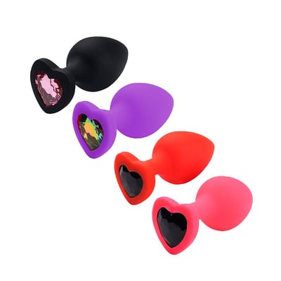 Plug Anal em Silicone no Tamanho "P" com Pedra Brilhante na Base no Formato de Coração - SI | 5,7 x 2,6 cm | Disponível em 4 Cores