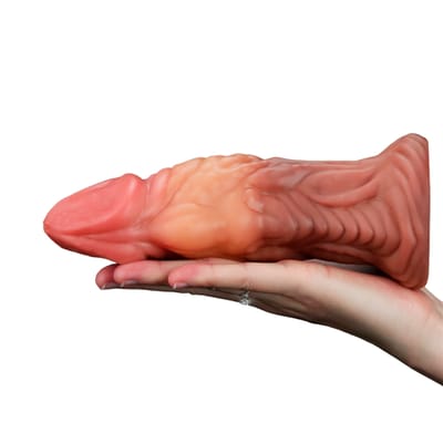 Prótese Peniana em Silicone Texturizado com Curvatura, Glande Saliente e Ventosa - Lovetoy Nature Cock 7.0" | 16 x 5,3 cm