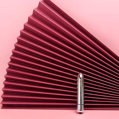 Estimulador de Próstata em Silicone com Vibração Única e Potente - S-Hande Lovearrow | 10 x 2,8 cm