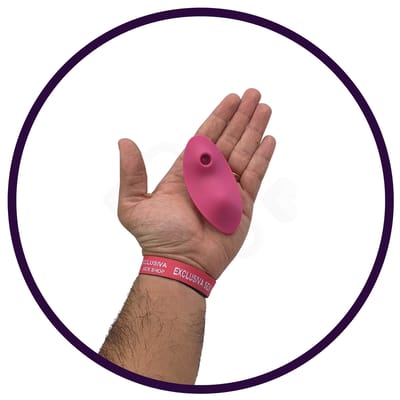 Vibrador de Calcinha Recarregável com 9 Vibrações, 9 Pulsações, Controle Remoto sem Fio e Aplicativo Gratuito - Victoria's Secret Vibrator | 8,7 x 4,1 cm