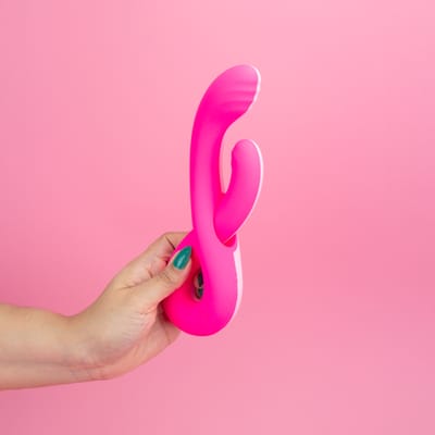 Vibrador Duplo Flexível em Silicone com 10 Modos de Vibrações, 2 Motores e Recarregável - Intt Toys Vibra Collors Medusa | 10 x 3,5 cm