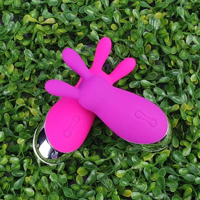 Vibrador Estimulador de Clitóris em Formato de Coelho com 10 Modo de Vibração - SI Sexy Import | 3 x 1,2 cm | 2 Cores