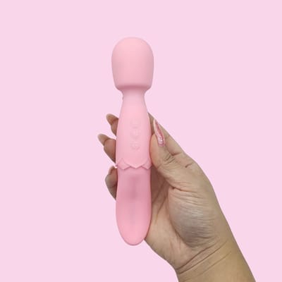Vibrador Massageador Duplo em Silicone com 10 Modos de Vibração e Carregamento via USB - Double End | 7,2 x 3,3 cm | Disponível em 2 Cores