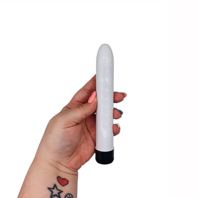 Vibrador Personal com Vibração Multivelocidade - Seu Vibro | 17,5 x 2,8 cm | Disponível em 5 Cores
