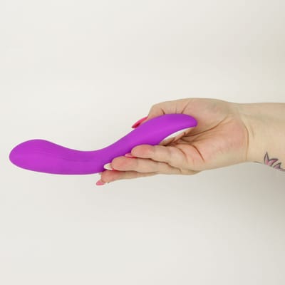 Vibrador de Ponto G em Silicone com Texturas Anelares, 7 Modos de Vibração e Carregamento via Cabo USB - Topo Toys Enjoy Irvini | 12,5 x 3,2 cm | Disponível em 2 Cores